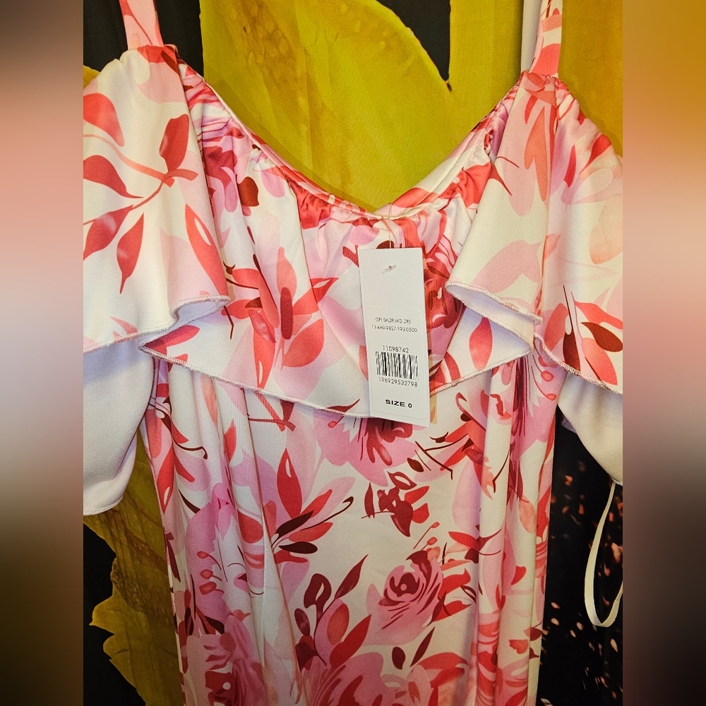 Fashion to figure dress